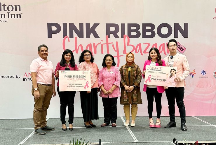 Hilton Garden Inn Jakarta Taman Palem Kampanyekan Pink Ribbon