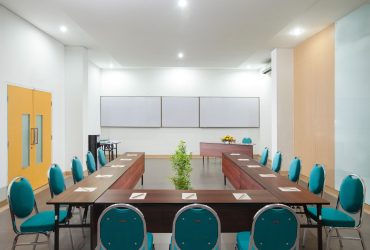 Ruang Meeting Zest Hotels International