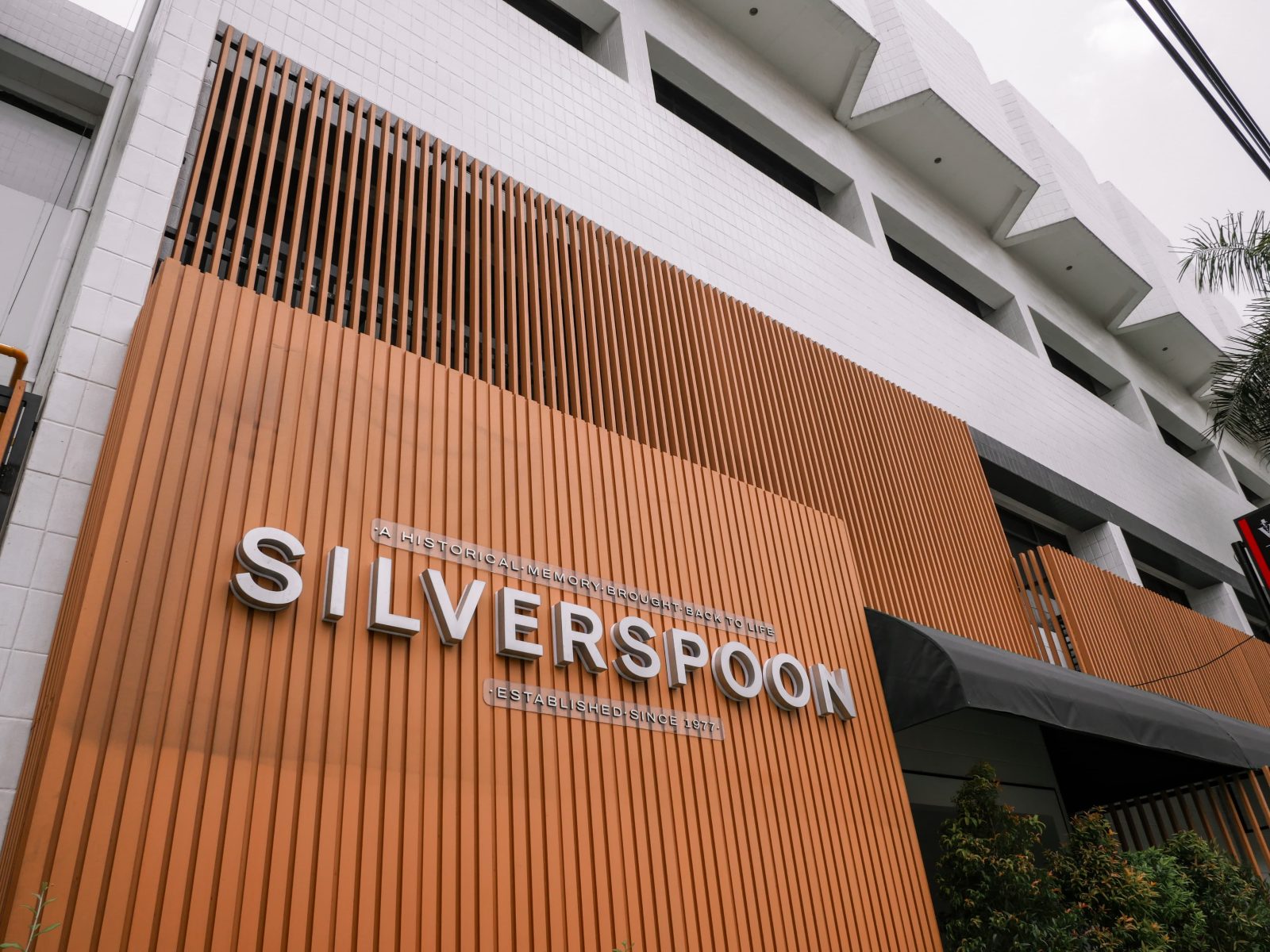 SilverSpoon Restaurant & Bar