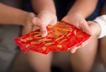 Identik Dengan Imlek, Inilah 5 Makna Pemberian Angpao Bagi Orang Tionghoa