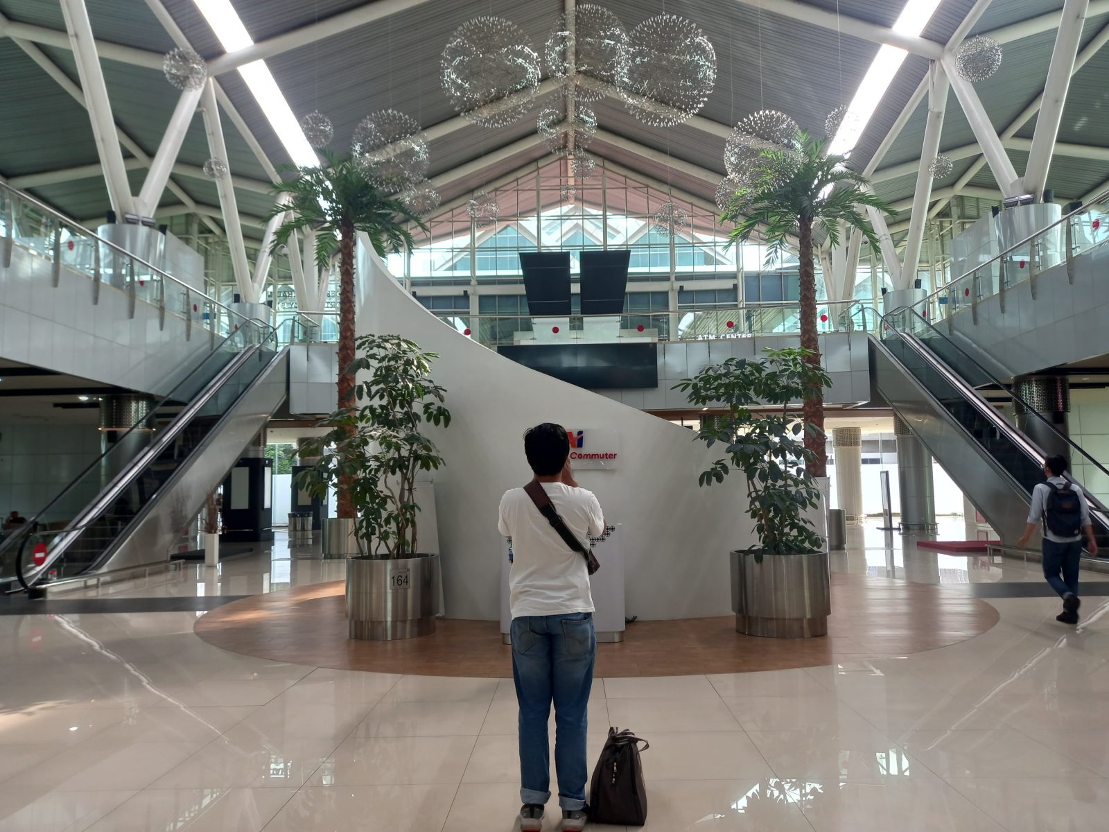 Kereta Bandara Soekarno-Hatta: Solusi Cepat Dan Nyaman Menuju Bandara