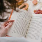 Pentingnya Membaca Buku memperingati hari buku