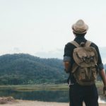 Mengapa Traveling Jadi Kebutuhan Banyak Orang di Era Modern